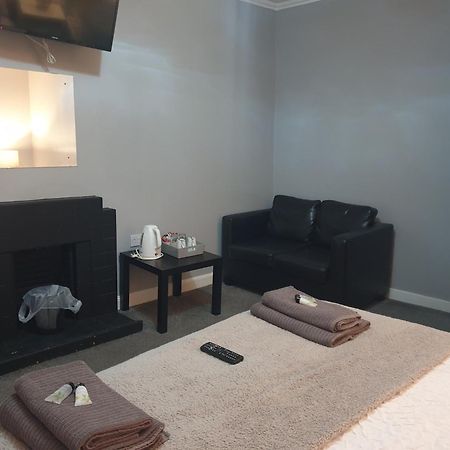 The Coastal Inn Outbuilding Cellardyke Room photo